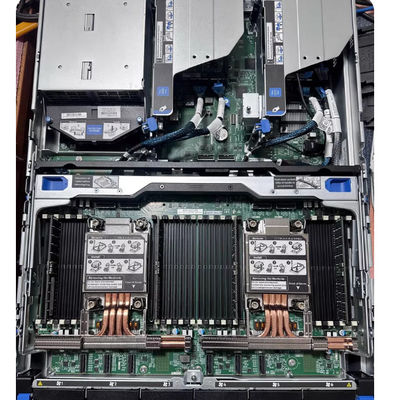 Rewolucjonizuj centrum danych HPE ProLiant DL560 Gen11 Animacja Video Ultimate Speed And Scalable Server